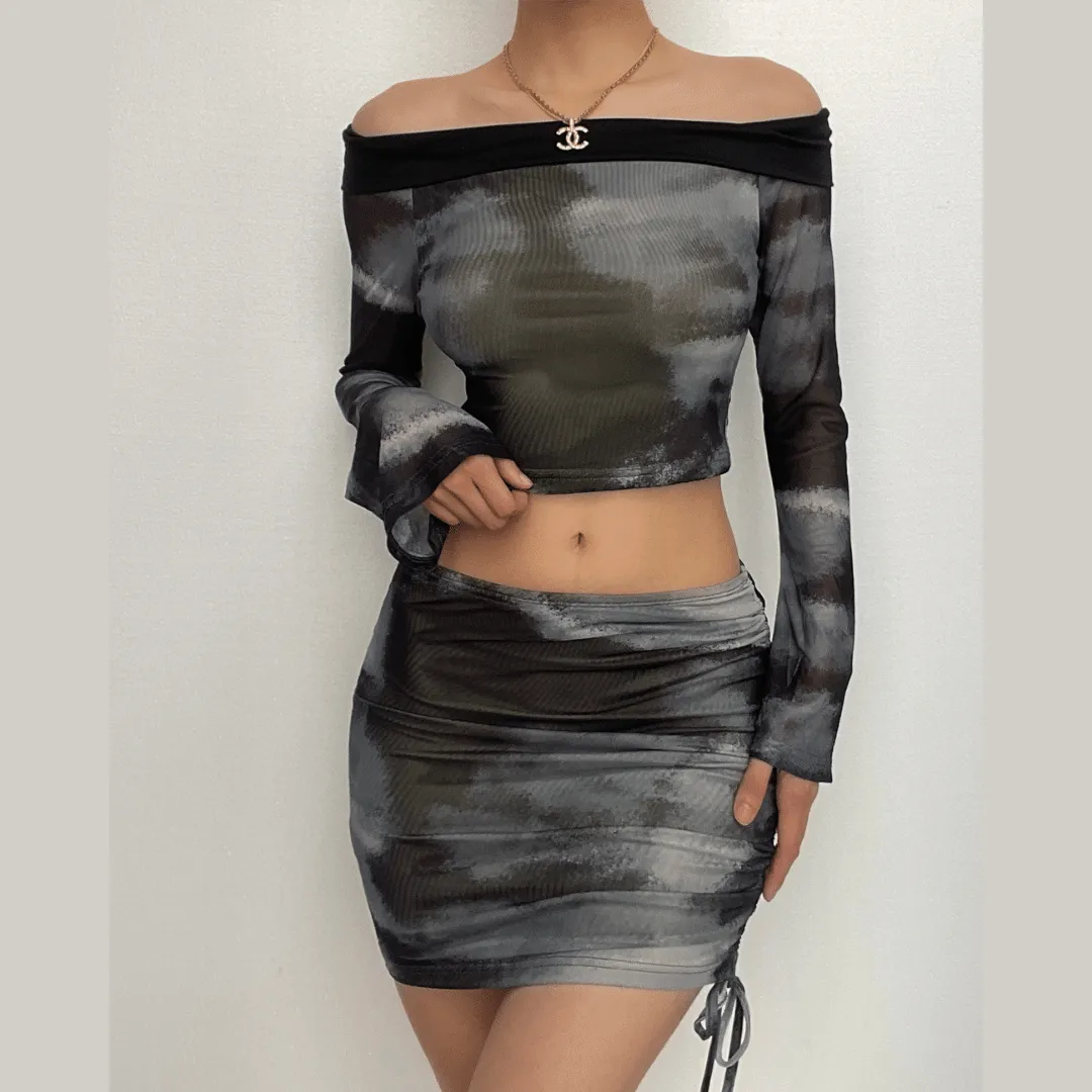 Long sleeve off shoulder contrast tie dye drawstring mini skirt set