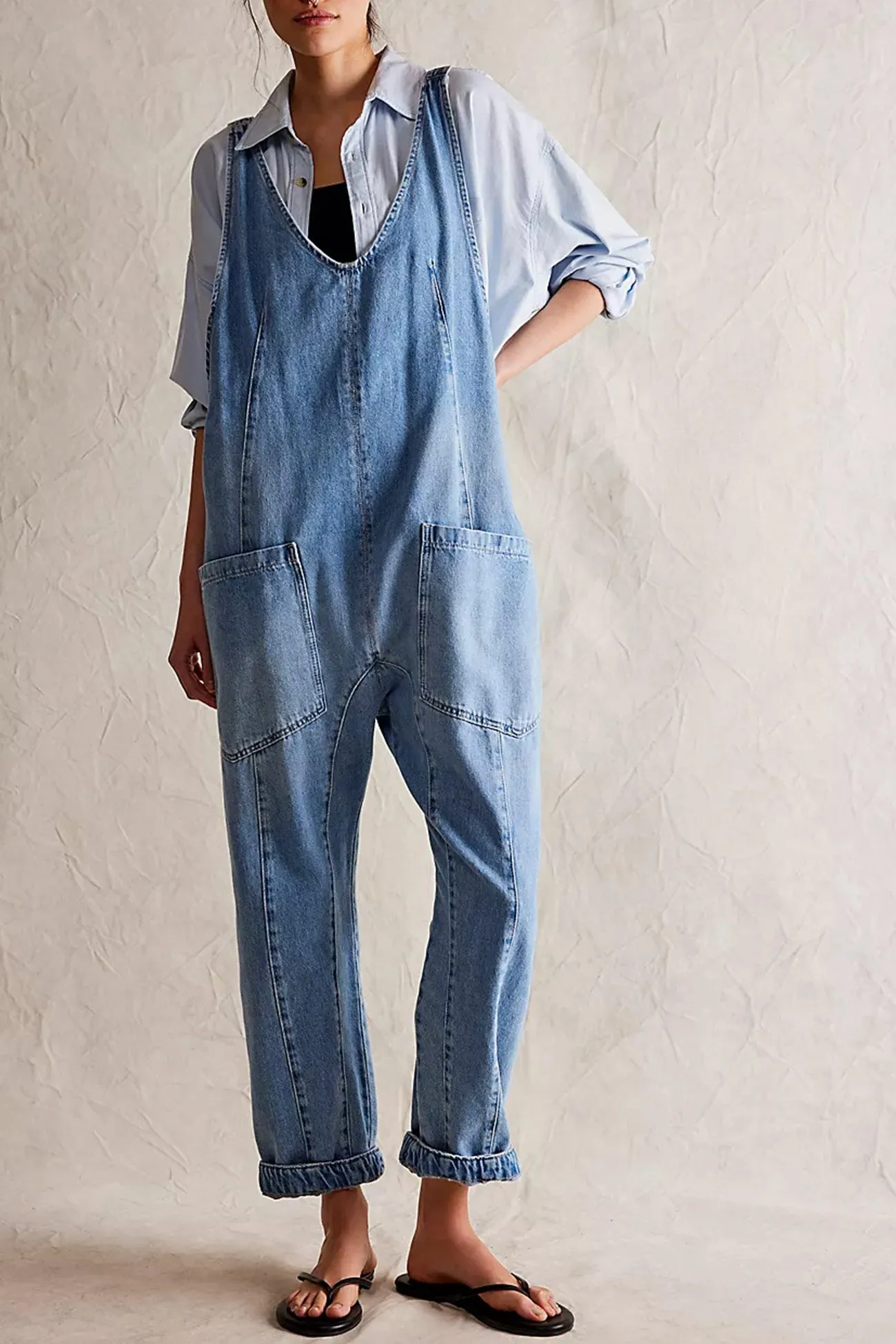 V Neck Pocketed Sleeveless Denim Jumpsuits